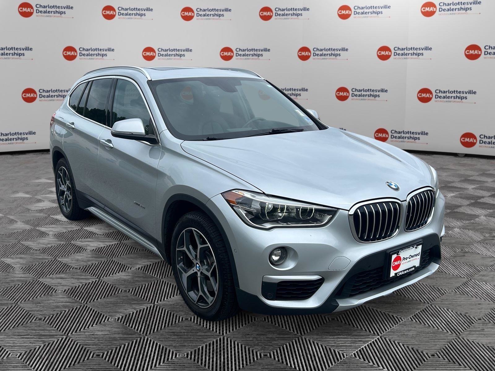 Used 2017 BMW X1 xDrive28i AWD/4WD image 7