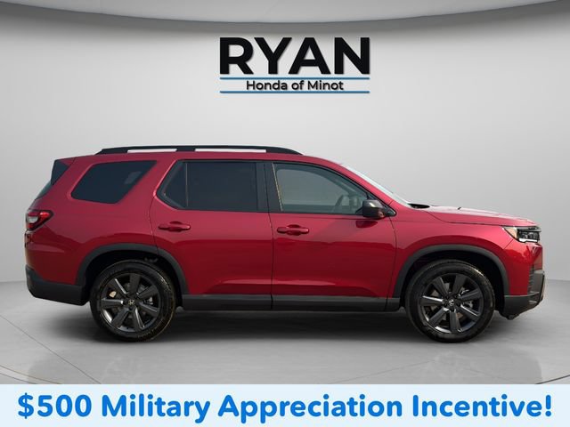 New 2026 Honda Pilot Sport image 4