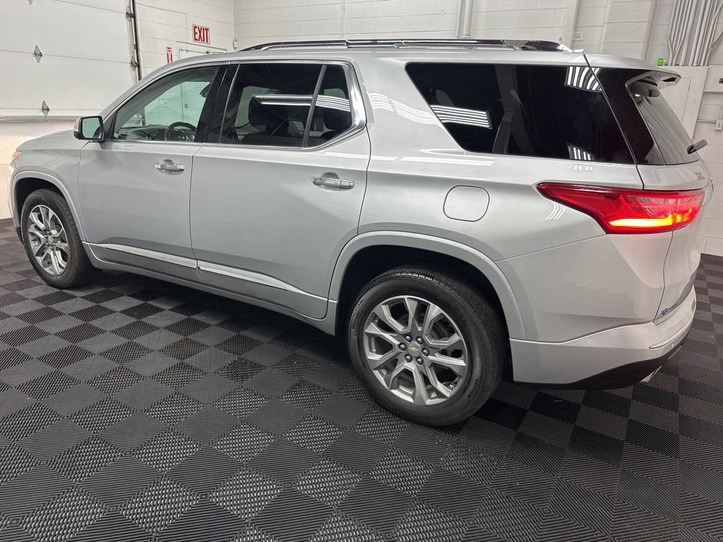 Used 2021 Chevrolet Traverse Premier w/ LPO, Floor Liner Package image 6