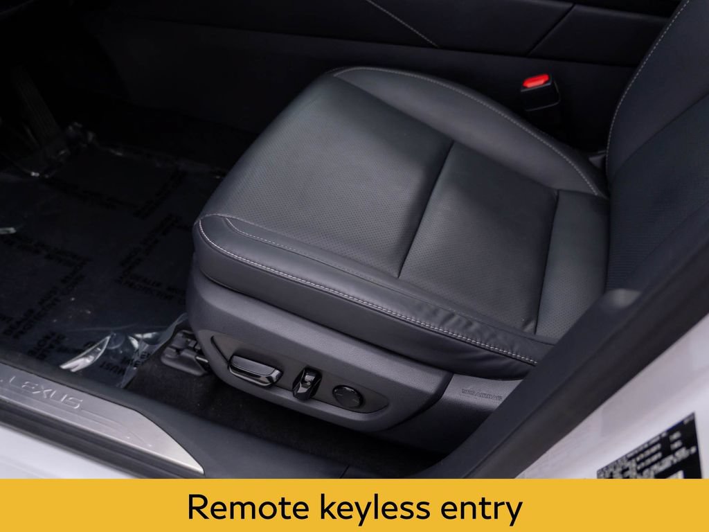 Used 2023 Lexus RX 350h w/ Accessory Package (Z1) AWD/4WD image 15