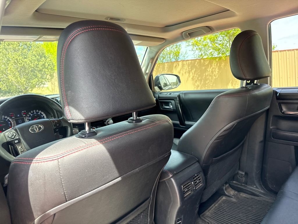 Used 2018 Toyota 4Runner TRD Off-Road Premium image 26