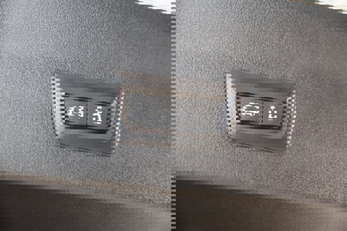 Used 2022 BMW X4 xDrive30i w/ Convenience Package image 54