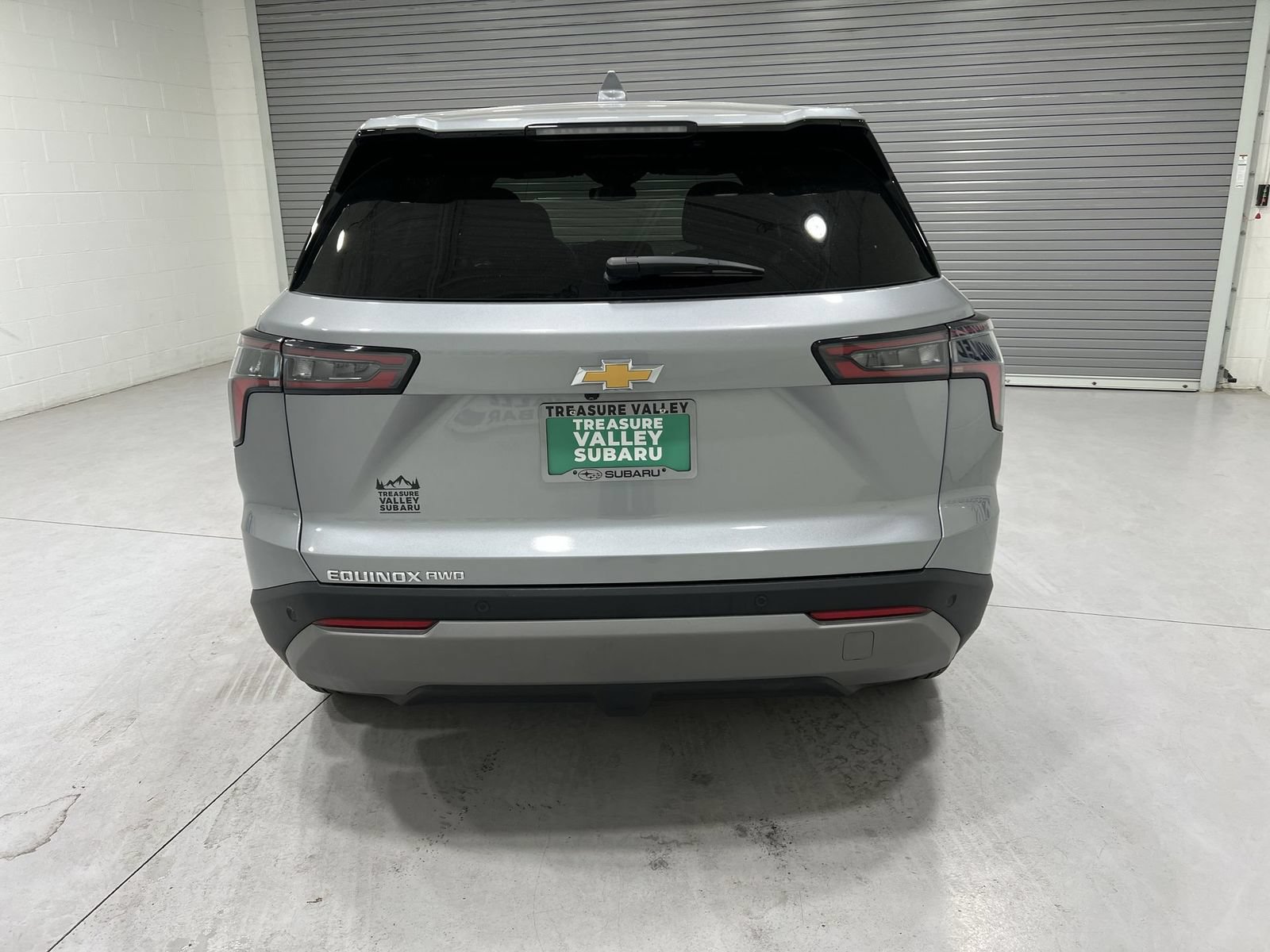 Used 2025 Chevrolet Equinox LT AWD/4WD image 7