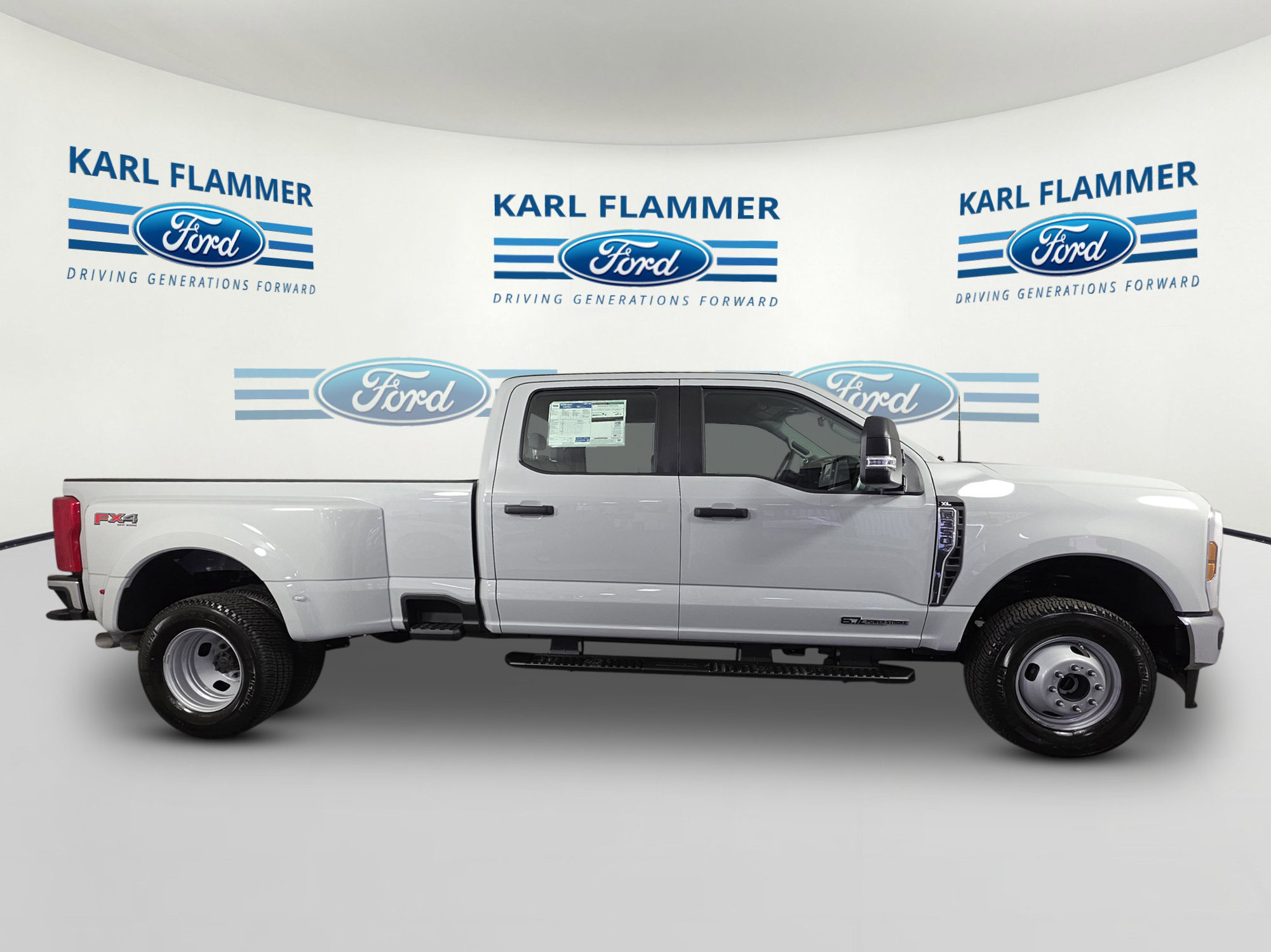 New 2026 Ford F350 XL image 2