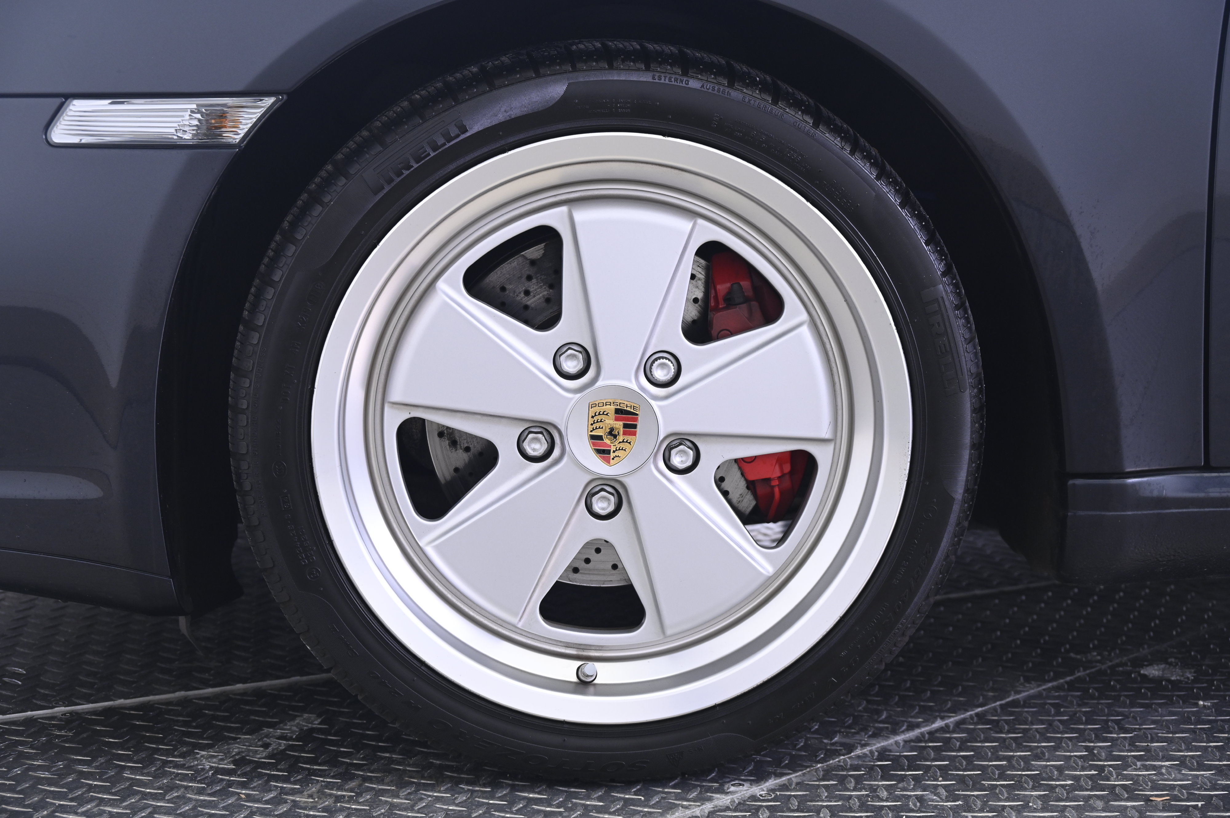 Used 2007 Porsche Cayman S RWD image 11