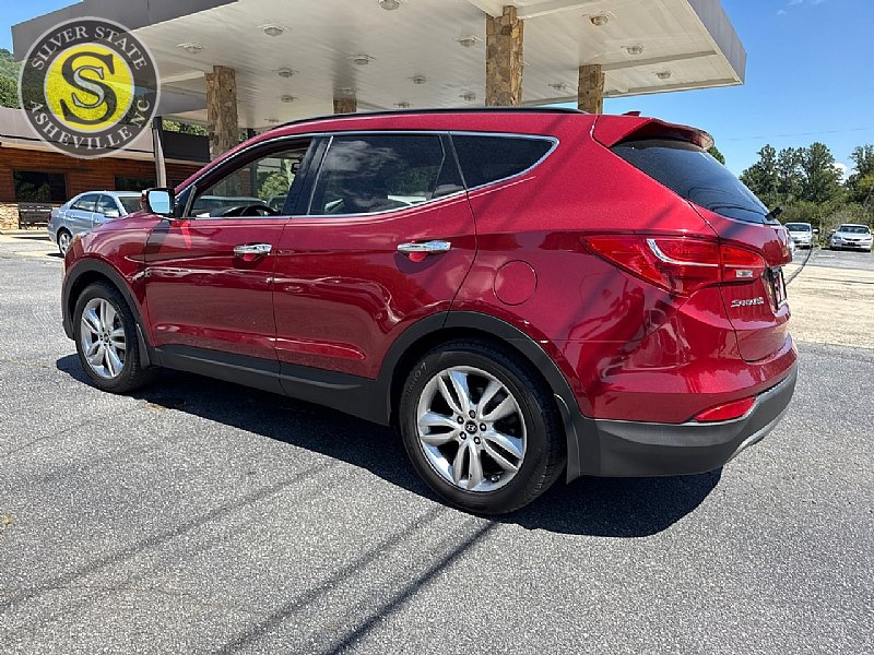 Used 2013 Hyundai Santa Fe Sport 2.0T FWD image 4