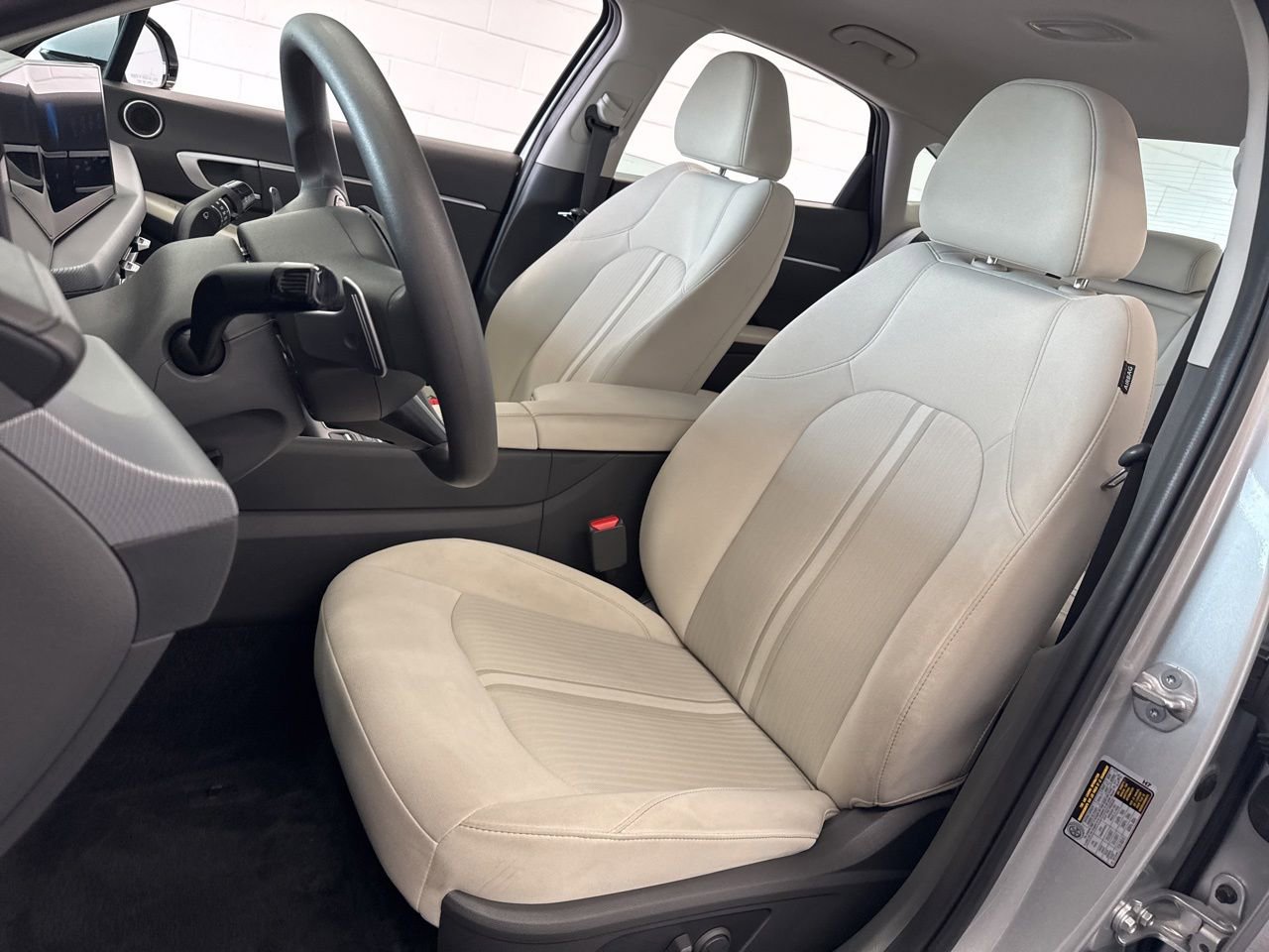 Used 2025 Hyundai Sonata SEL FWD image 13