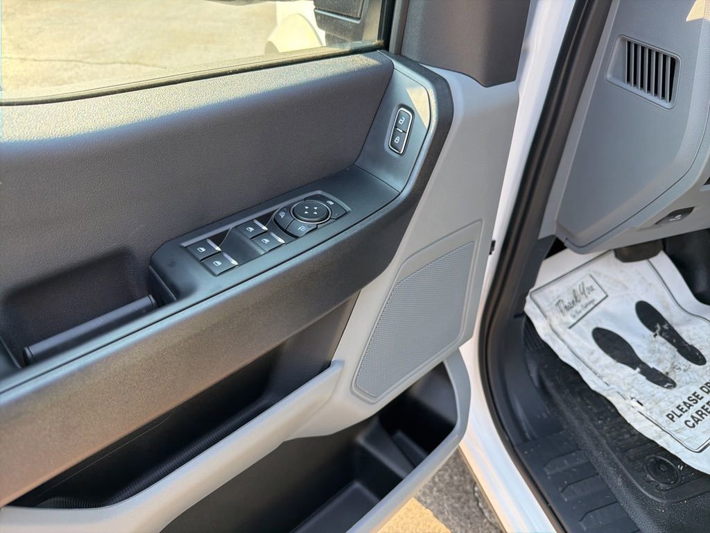 New 2026 Ford F450 XL w/ 360-Degree Camera Package image 17