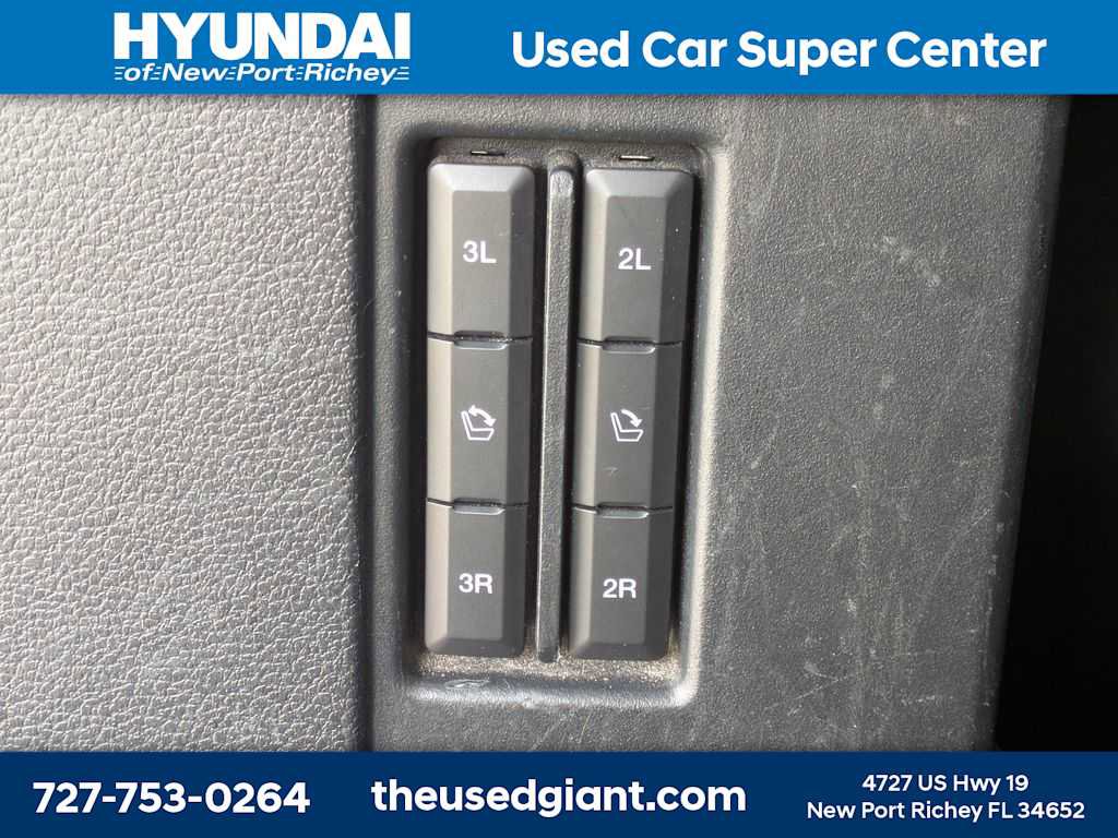 Used 2020 Ford Expedition Limited w/ Equipment Group 301A image 15
