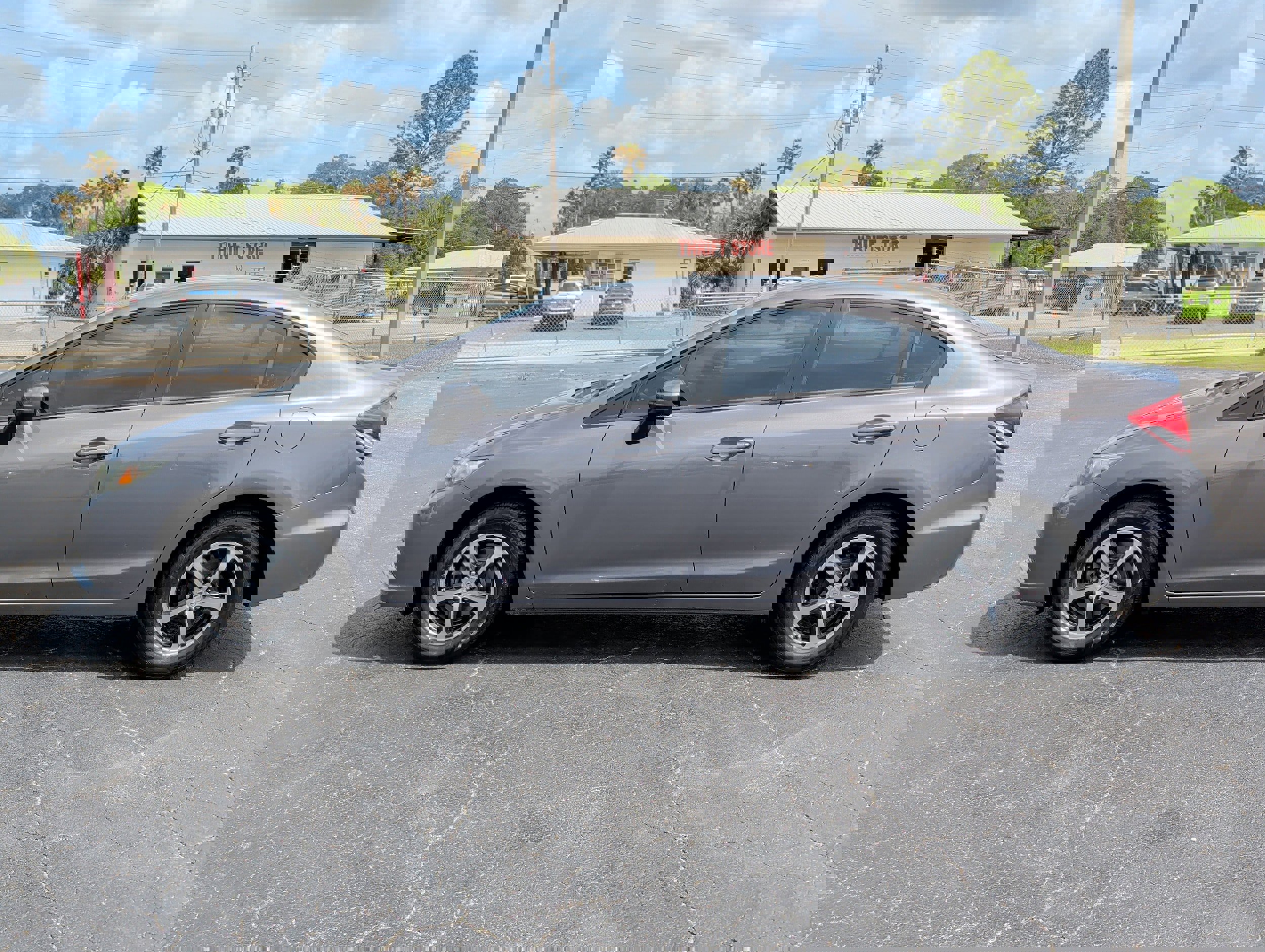 Used 2015 Honda Civic SE image 7