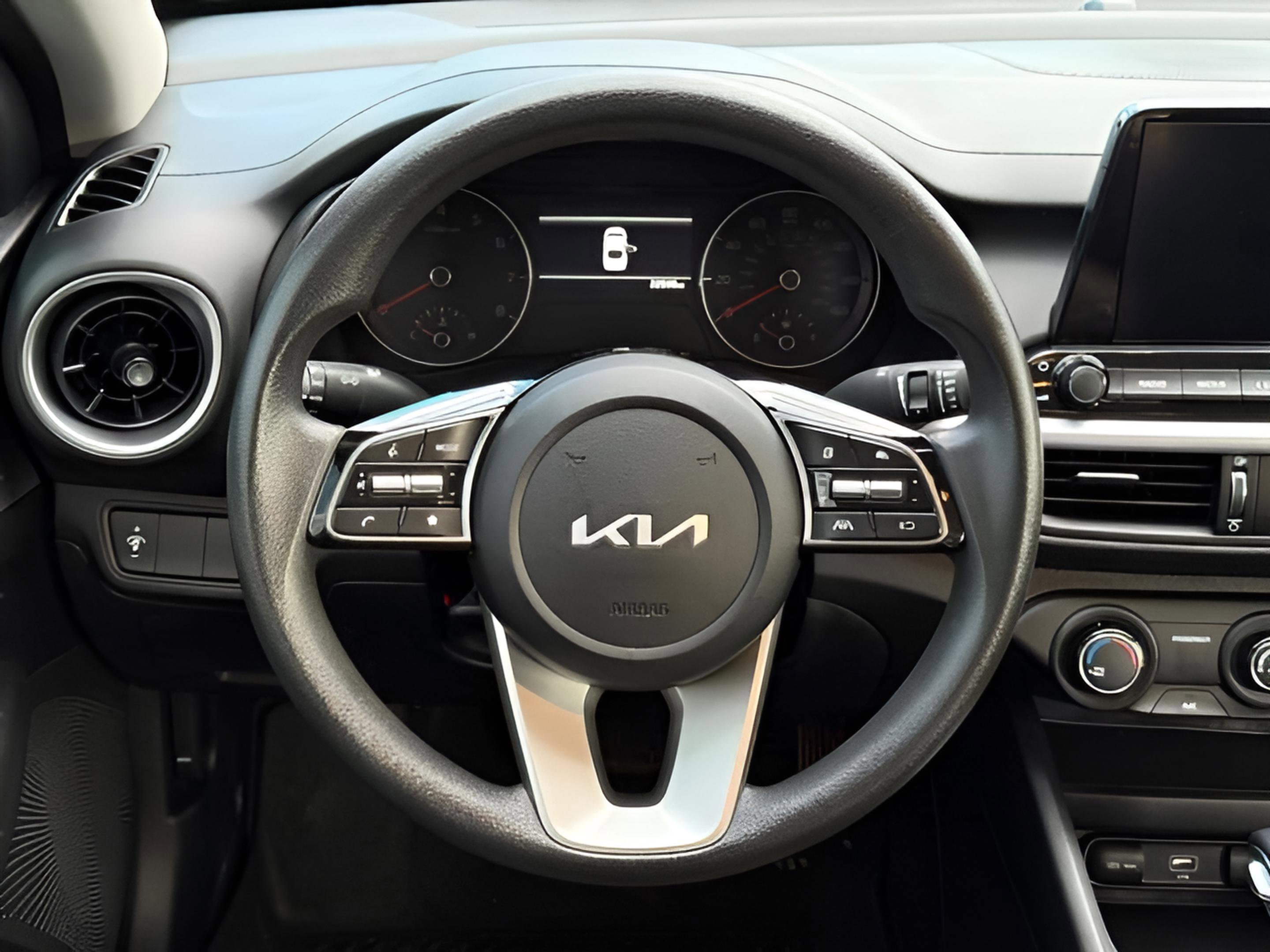 Used 2024 Kia Forte LXS FWD image 13