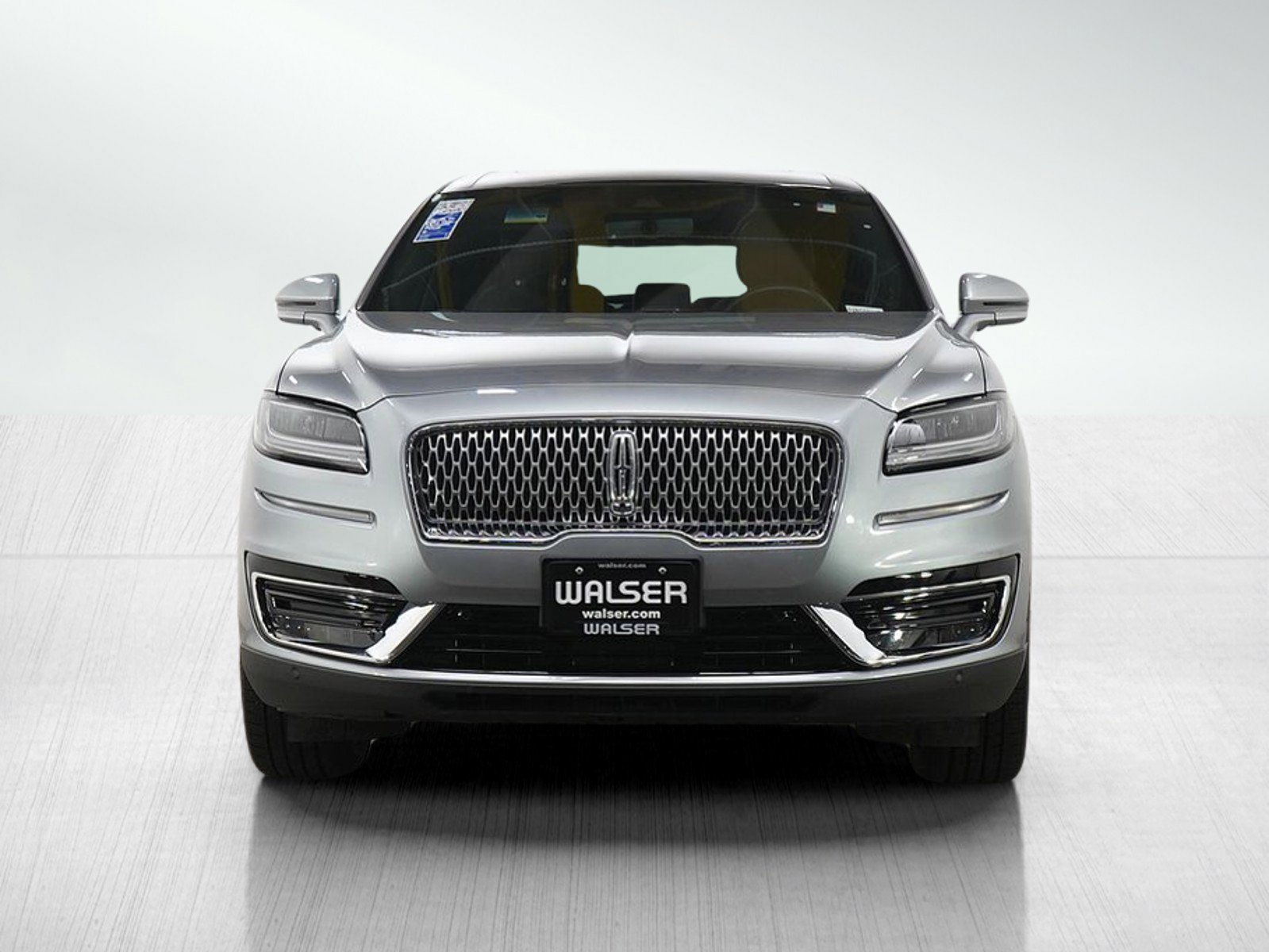 Used 2020 Lincoln Nautilus Reserve w/ Equipment Group 201A image 9