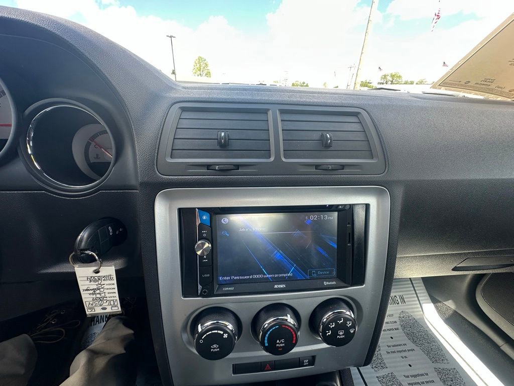 Used 2009 Dodge Challenger SE RWD image 18