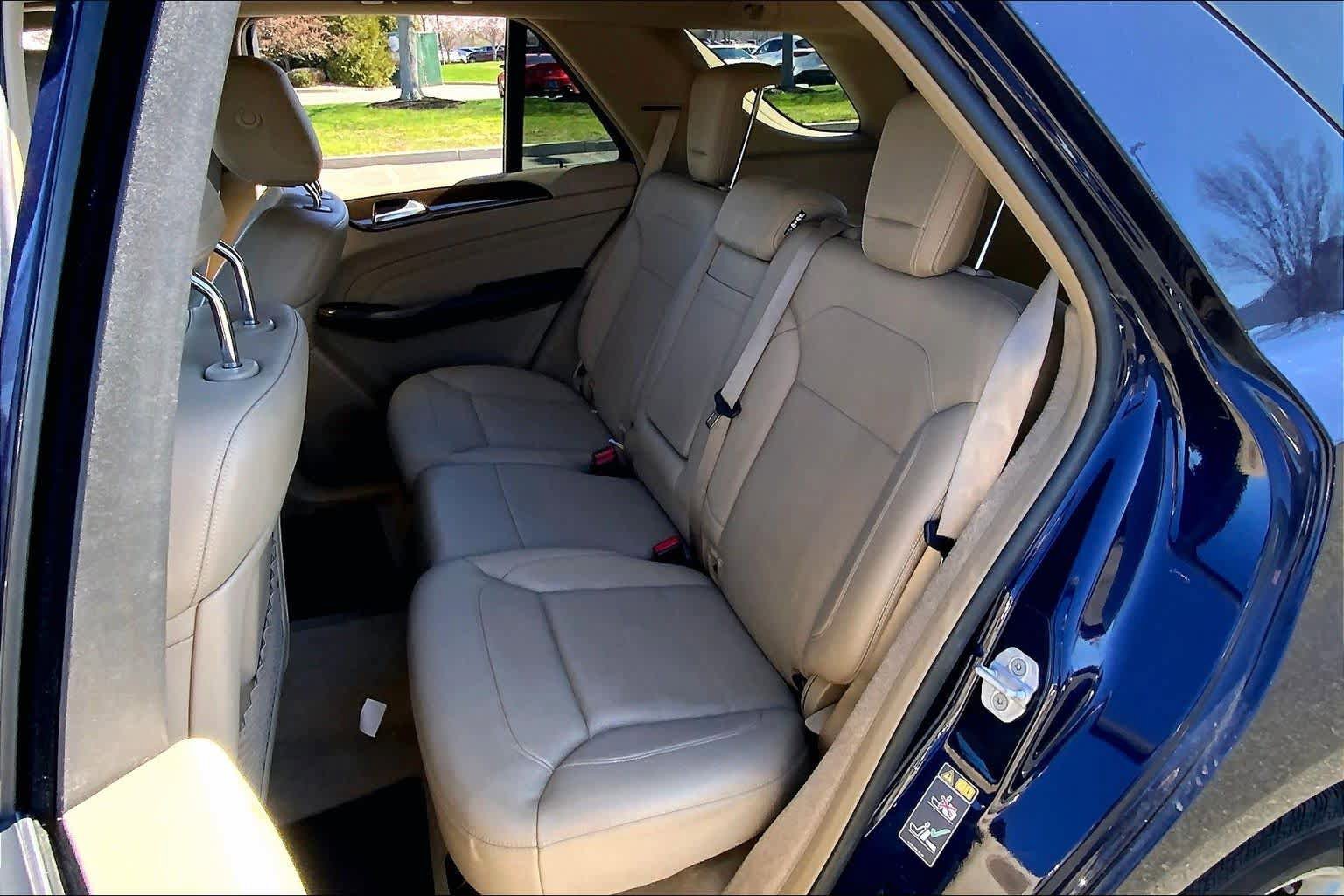 Used 2015 Mercedes-Benz ML 350 4MATIC image 21