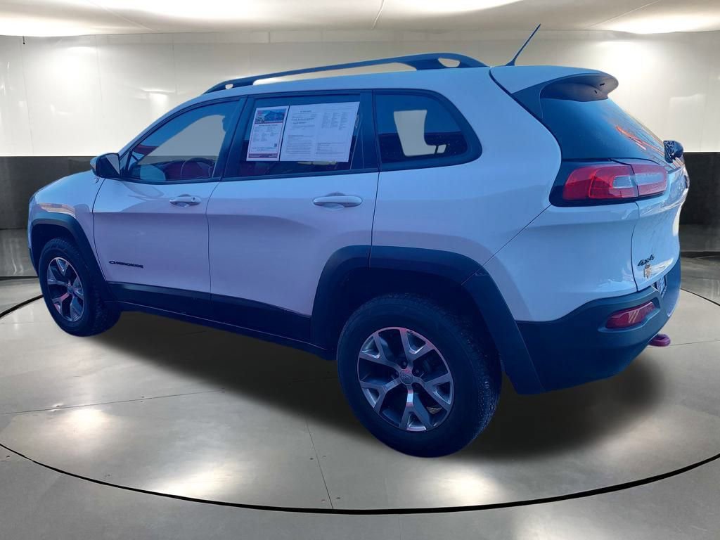 Used 2015 Jeep Cherokee Trailhawk image 8