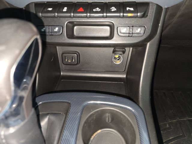 Used 2022 Chevrolet Colorado Z71 w/ Trail Boss Package AWD/4WD image 21