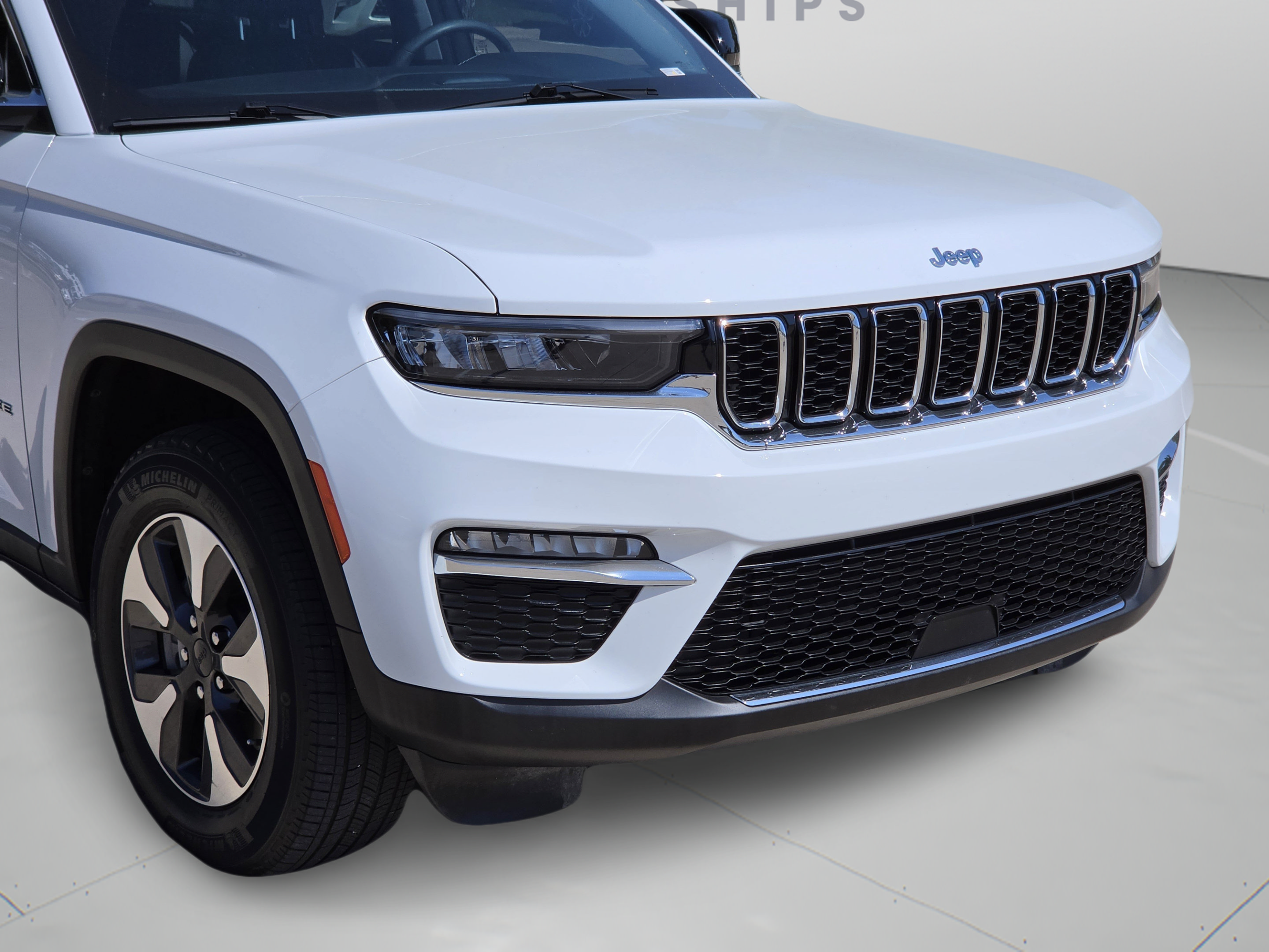 Used 2022 Jeep Grand Cherokee Limited 4xe AWD/4WD image 39