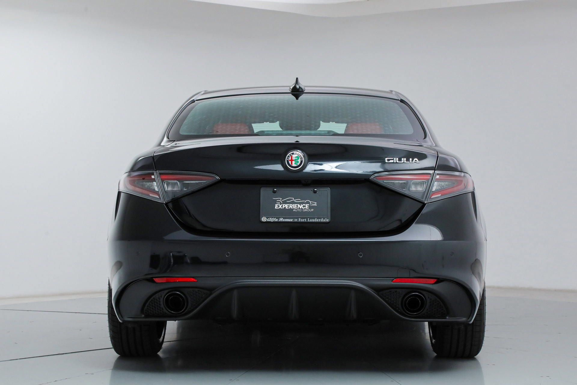 New 2025 Alfa Romeo Giulia w/ Driving Assist Package image 4