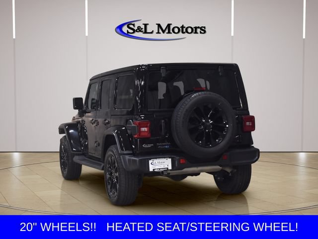Used 2025 Jeep Wrangler Unlimited Sahara AWD/4WD image 6