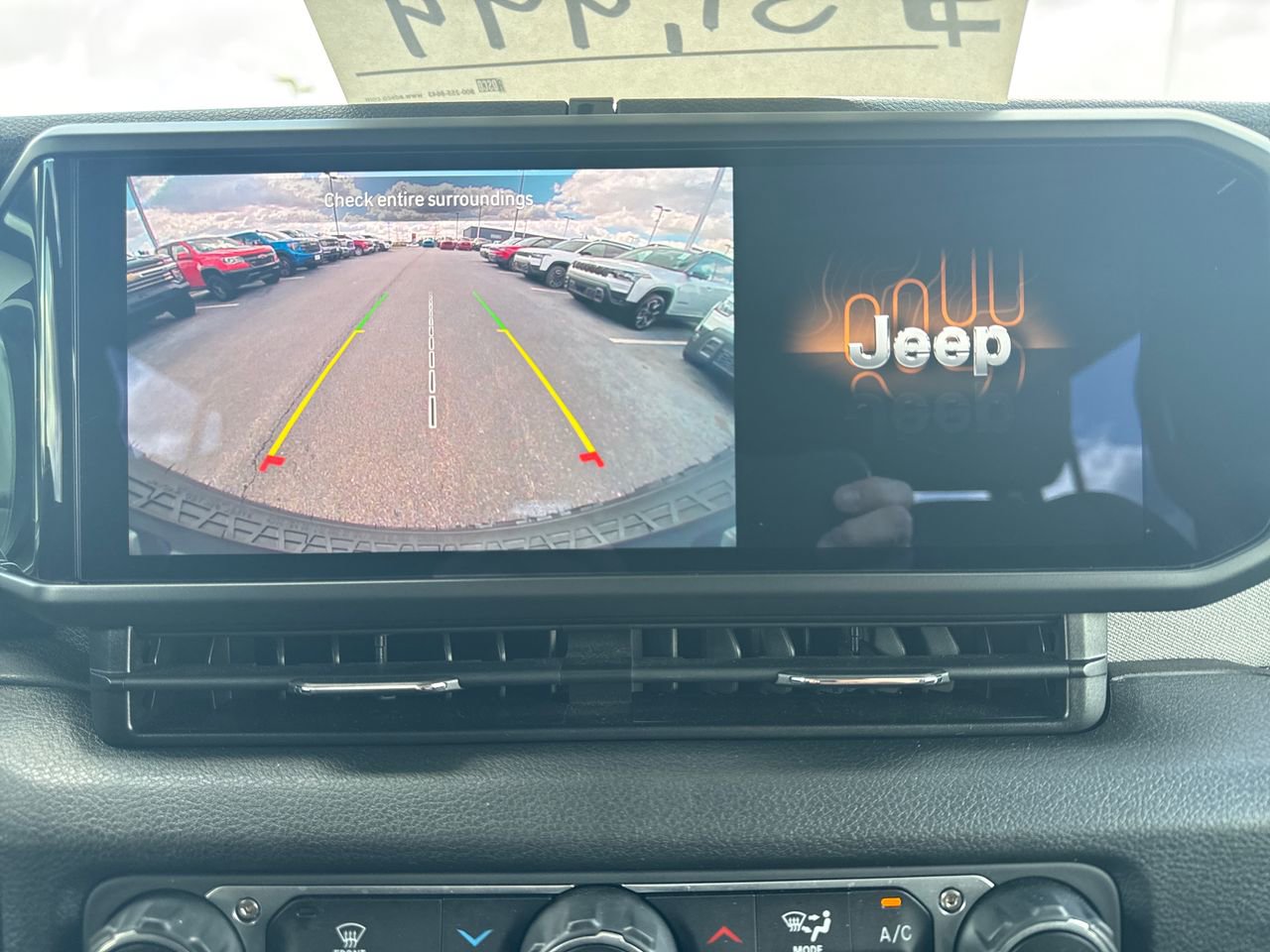 Used 2025 Jeep Wrangler Willys 4xe image 15