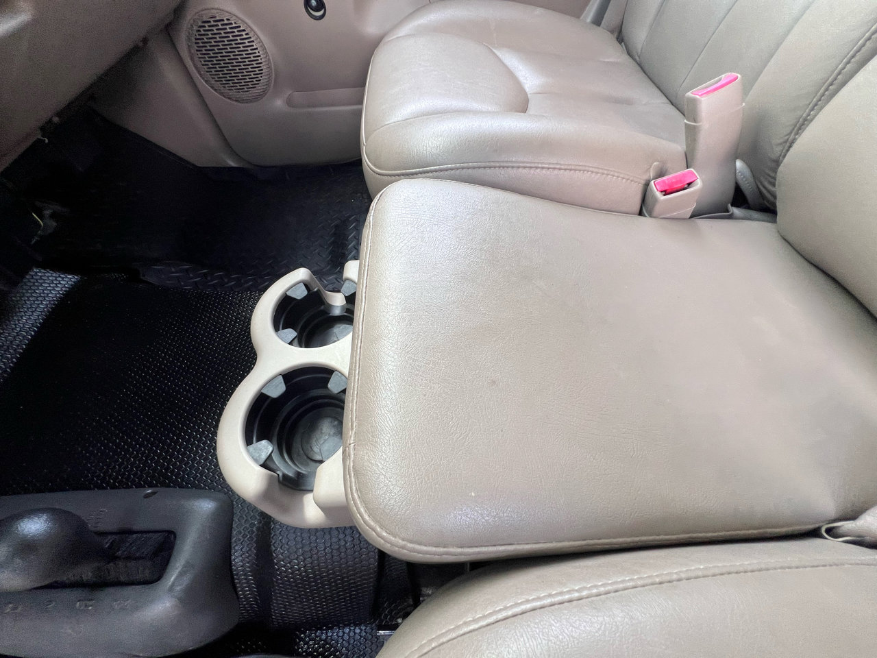 Used 2004 Chevrolet Silverado 2500 W/T image 56