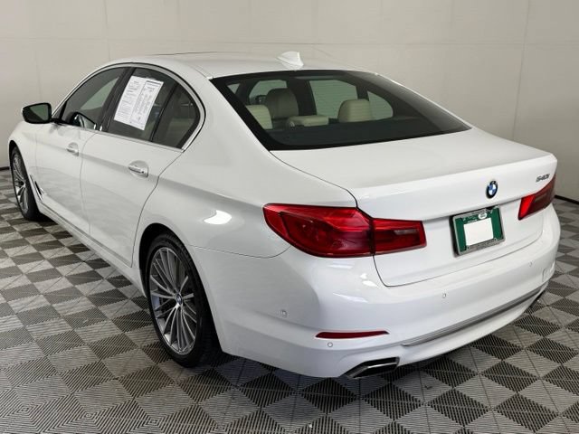 Used 2018 BMW 540i RWD image 4