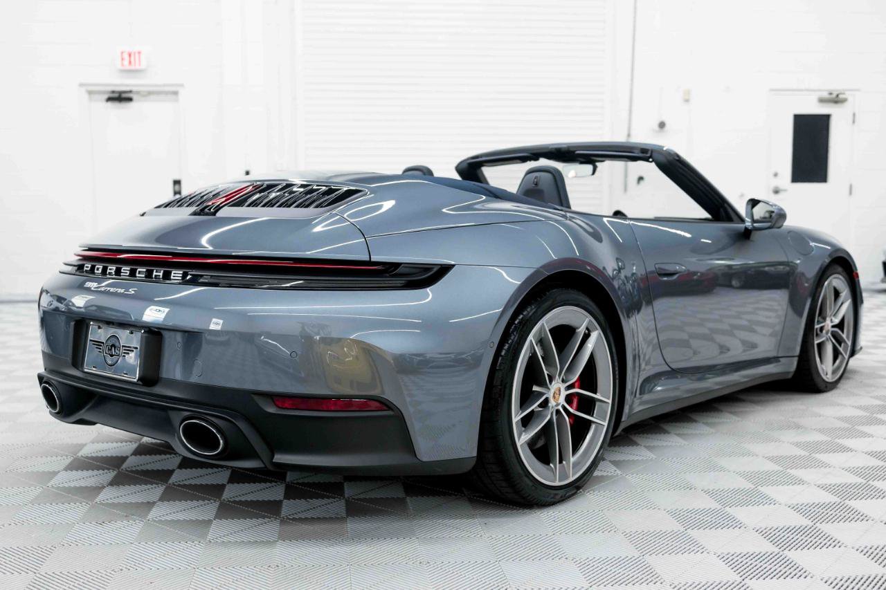 Used 2025 Porsche 911 Carrera S RWD image 7