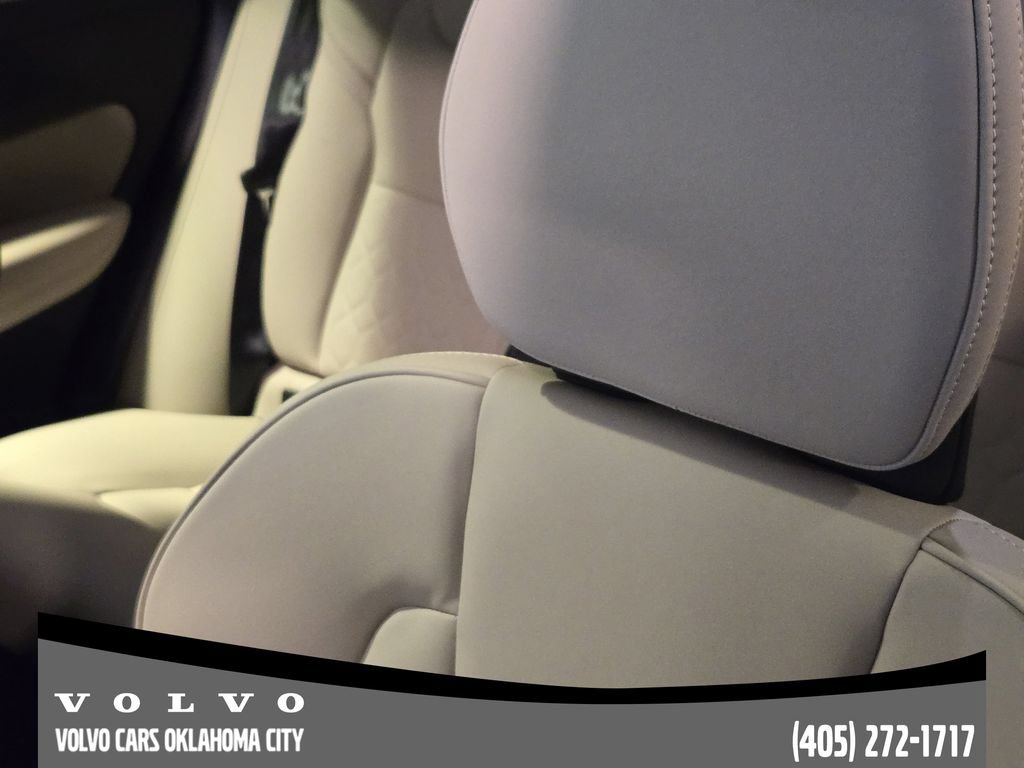 Certified 2026 Volvo XC60 B5 Plus w/ Protection Package Premier AWD/4WD image 14