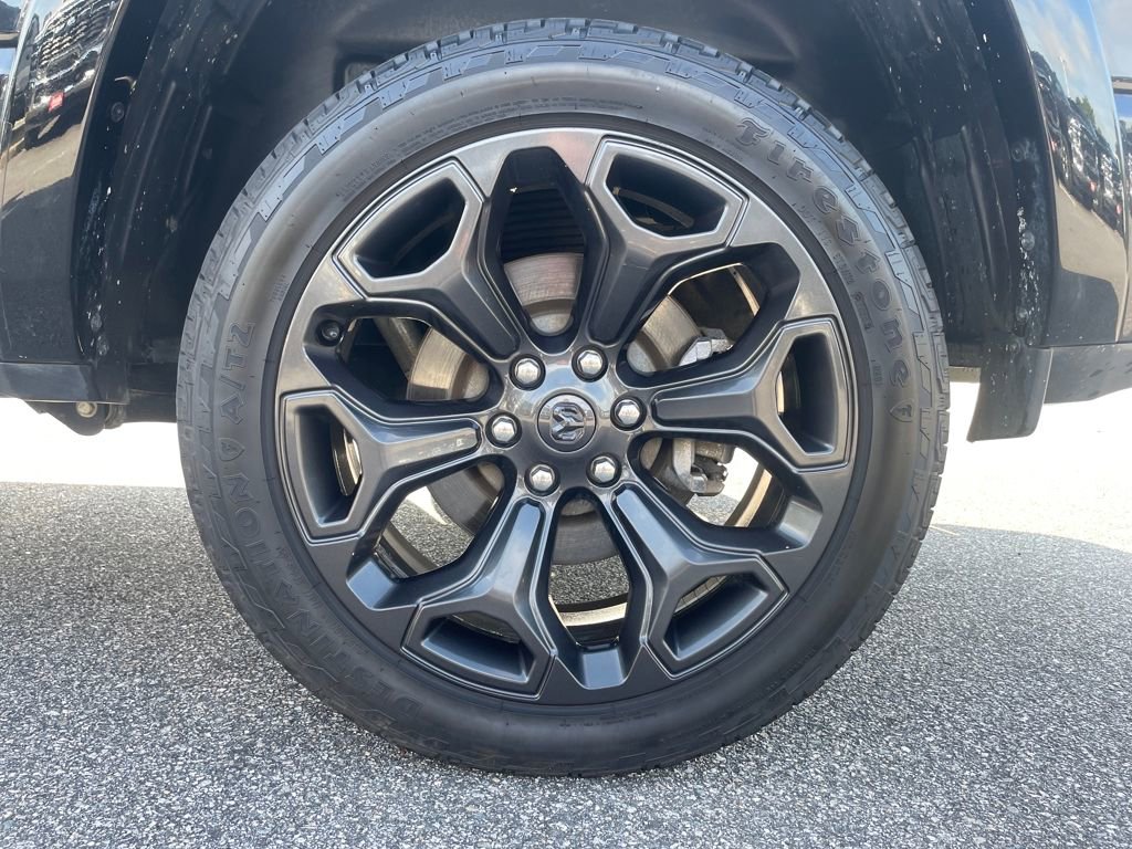 Used 2020 RAM 1500 Limited w/ Black Appearance Package image 8