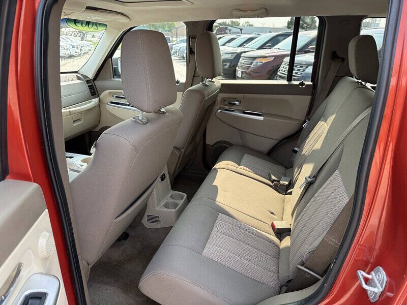 Used 2009 Jeep Liberty Limited AWD/4WD image 14