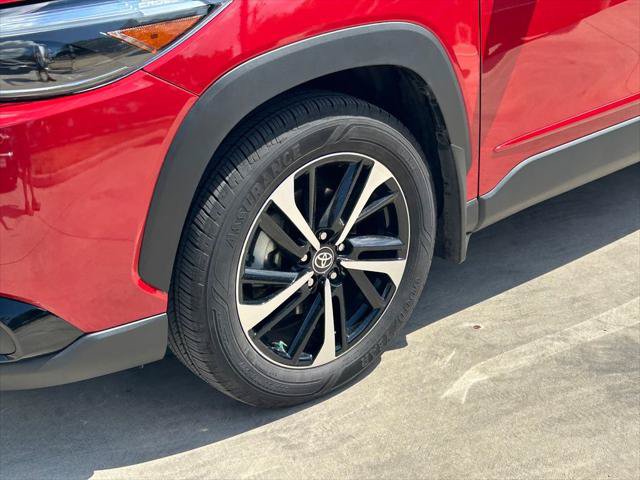 Certified 2024 Toyota Corolla Cross AWD Hybrid w/ Convenience Package image 9