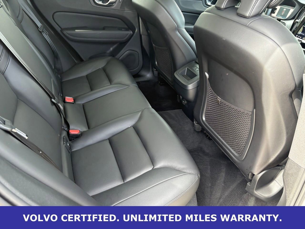 Certified 2025 Volvo XC60 B5 Core AWD/4WD image 32