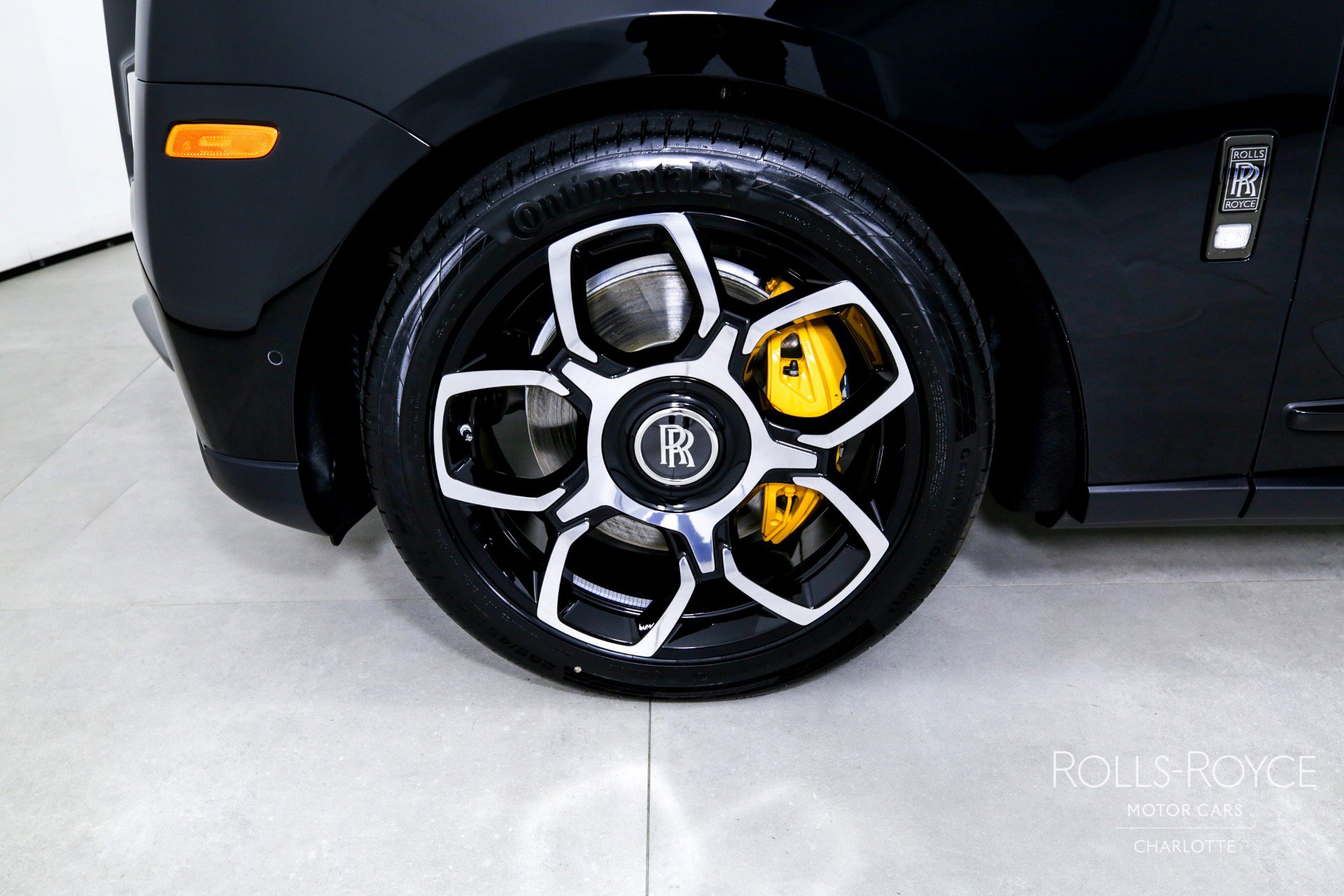 Certified 2024 Rolls-Royce Cullinan Black Badge w/ Dark Exterior Package image 42