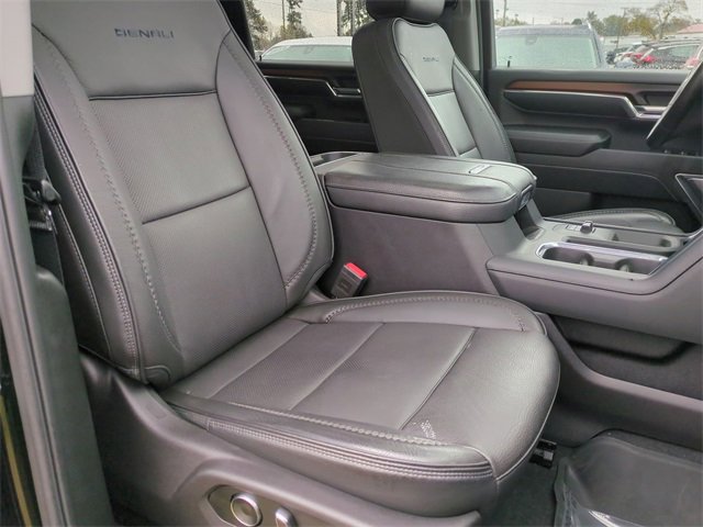 Used 2024 GMC Sierra 2500 Denali w/ Denali Reserve Package image 25