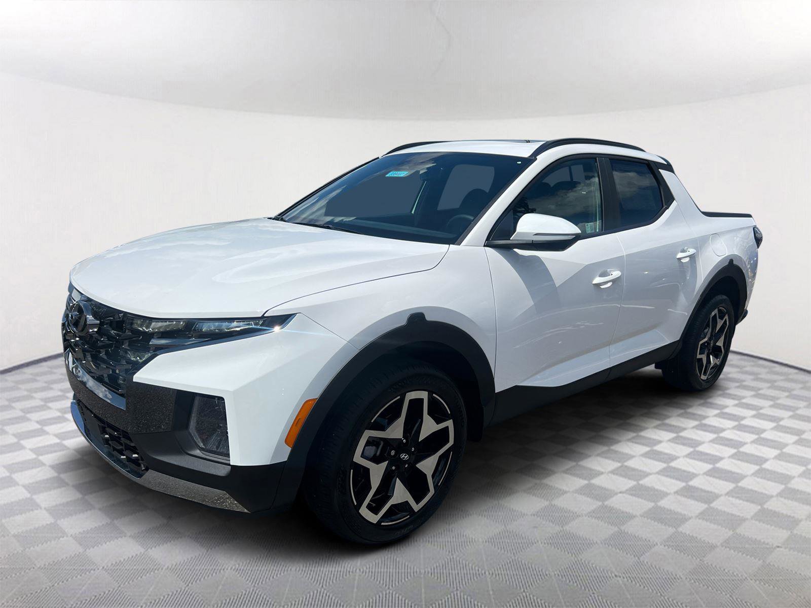 Certified 2024 Hyundai Santa Cruz Limited image 1