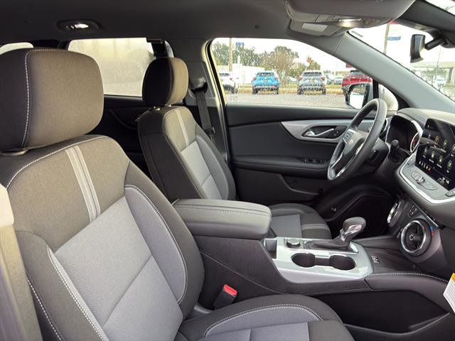 New 2026 Chevrolet Blazer LT w/ Convenience Package image 9