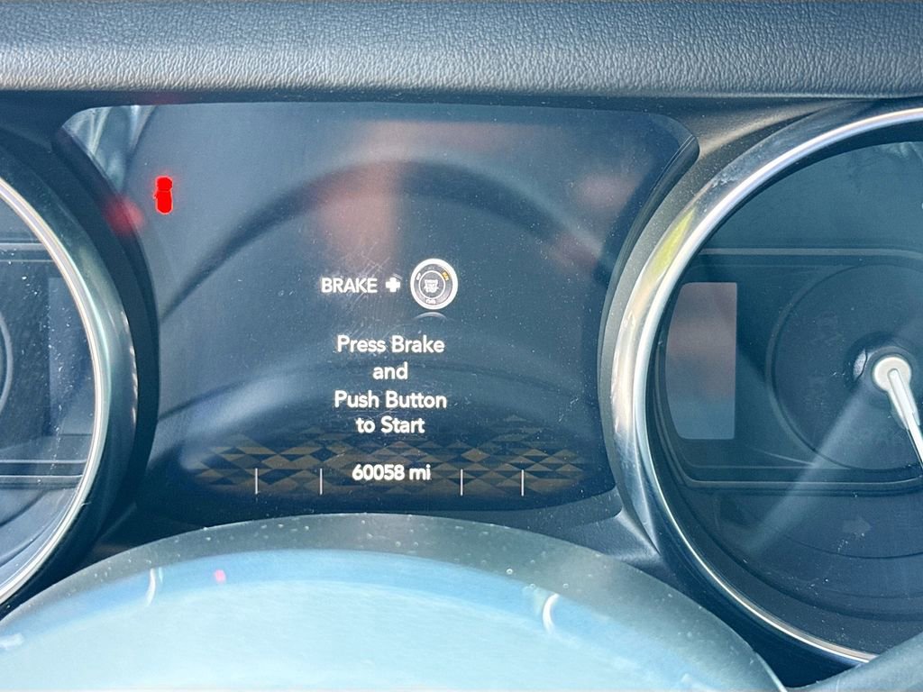 Used 2021 Jeep Wrangler Unlimited Sahara w/ Safety Group image 13