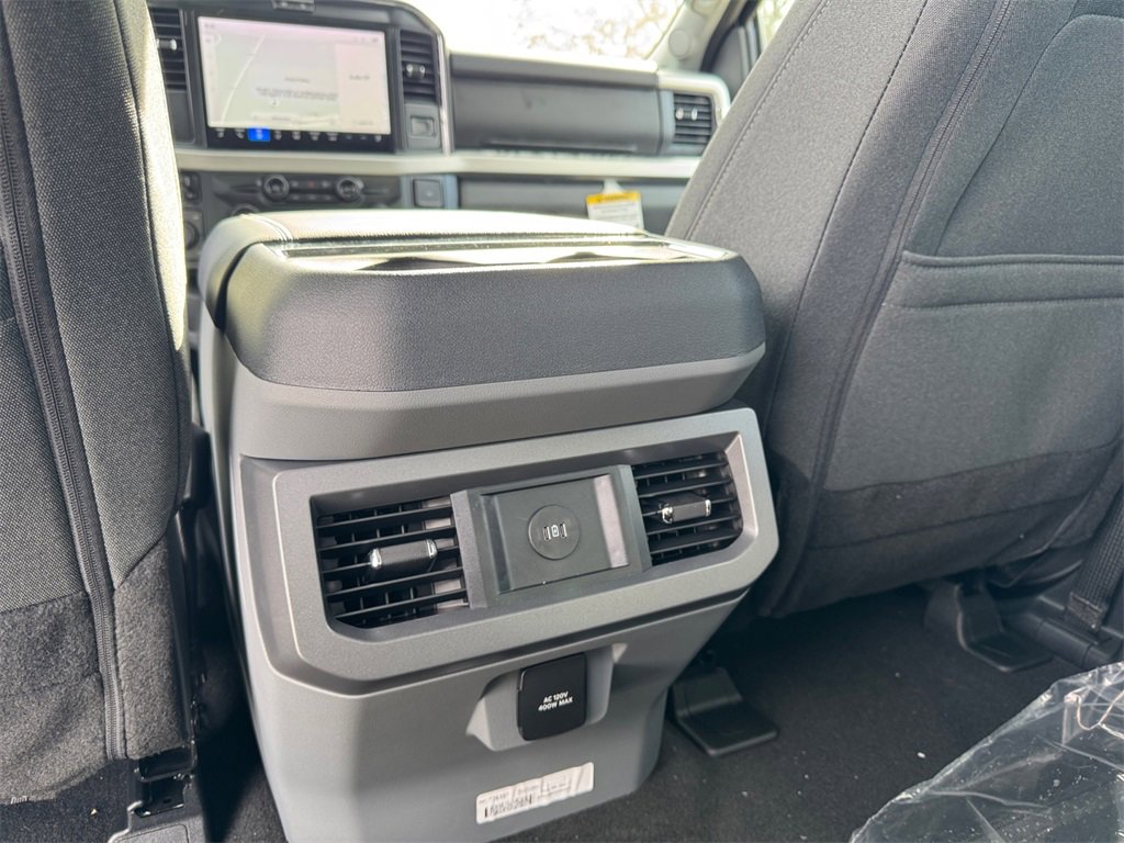 New 2025 Ford F250 XLT w/ Black Appearance Package image 20