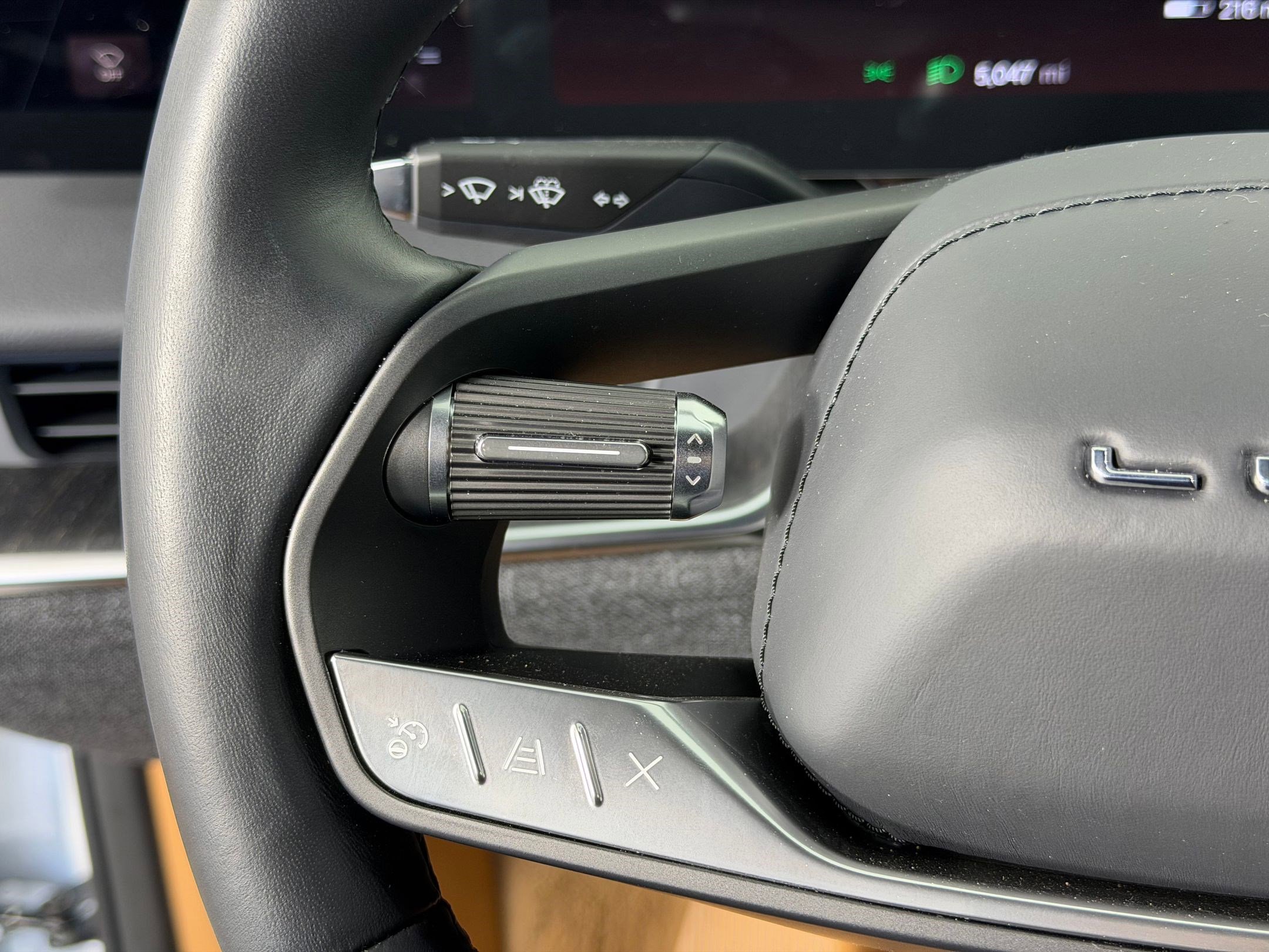 Used 2023 Lucid Air Touring image 13