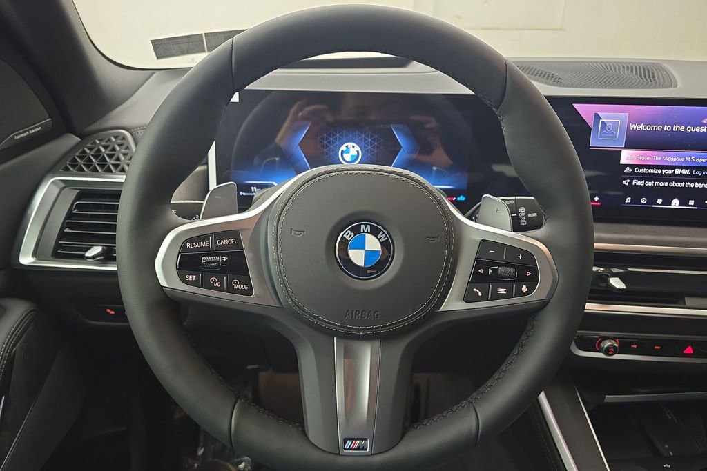 New 2026 BMW X5 xDrive40i w/ M Sport Package AWD/4WD image 15
