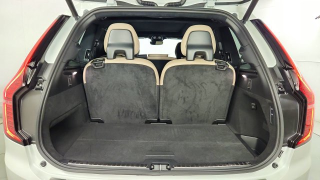 New 2027 Volvo XC90 B6 Ultra AWD/4WD image 43