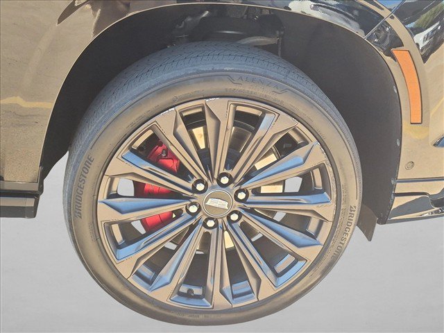 Used 2025 Cadillac Escalade V AWD/4WD image 29