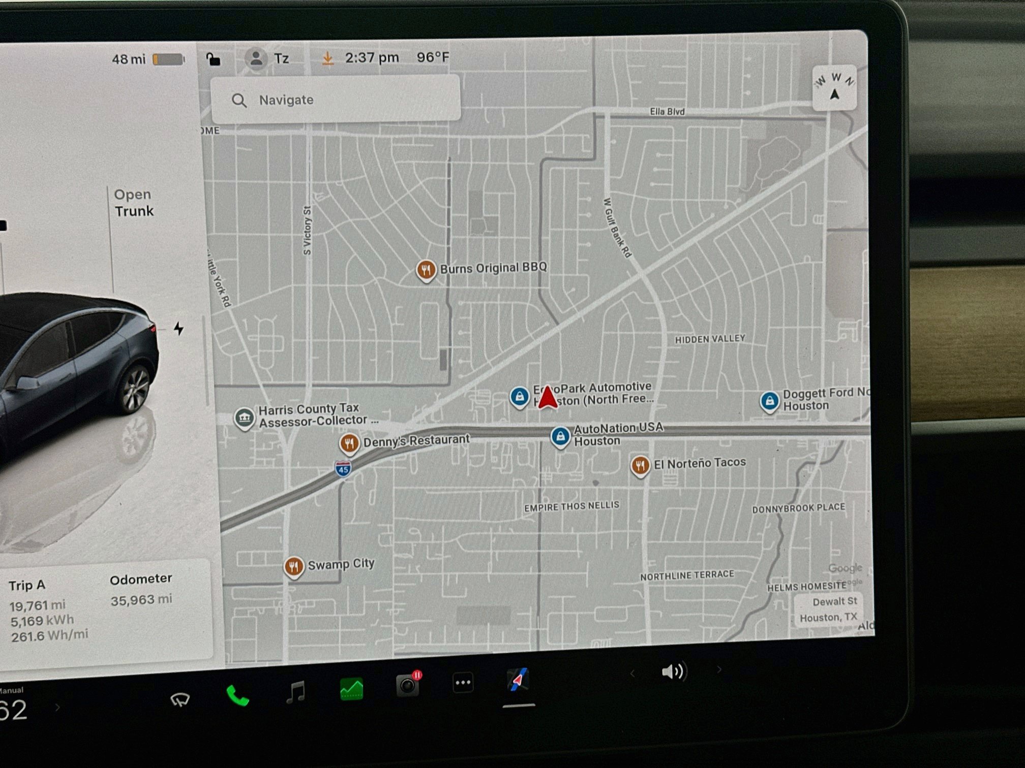 Used 2024 Tesla Model Y Long Range AWD/4WD image 21
