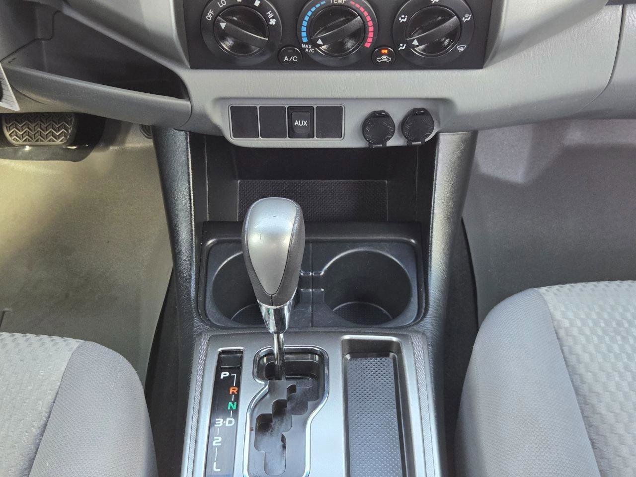 Used 2012 Toyota Tacoma PreRunner w/ SR5 Pkg RWD image 19