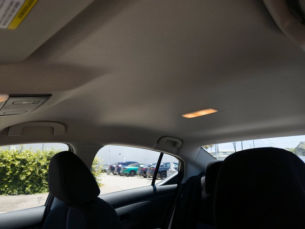 Used 2025 Nissan Sentra SV FWD image 15