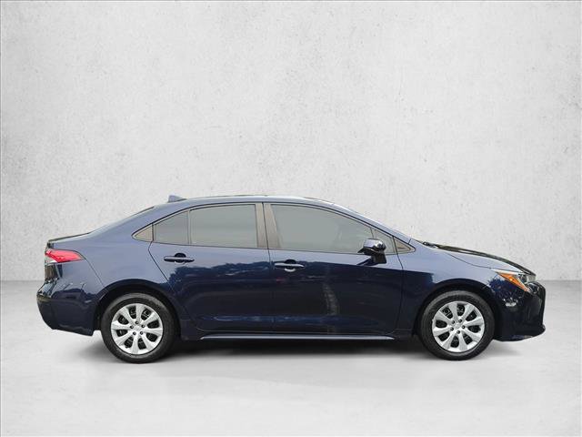 Used 2024 Toyota Corolla LE FWD image 4