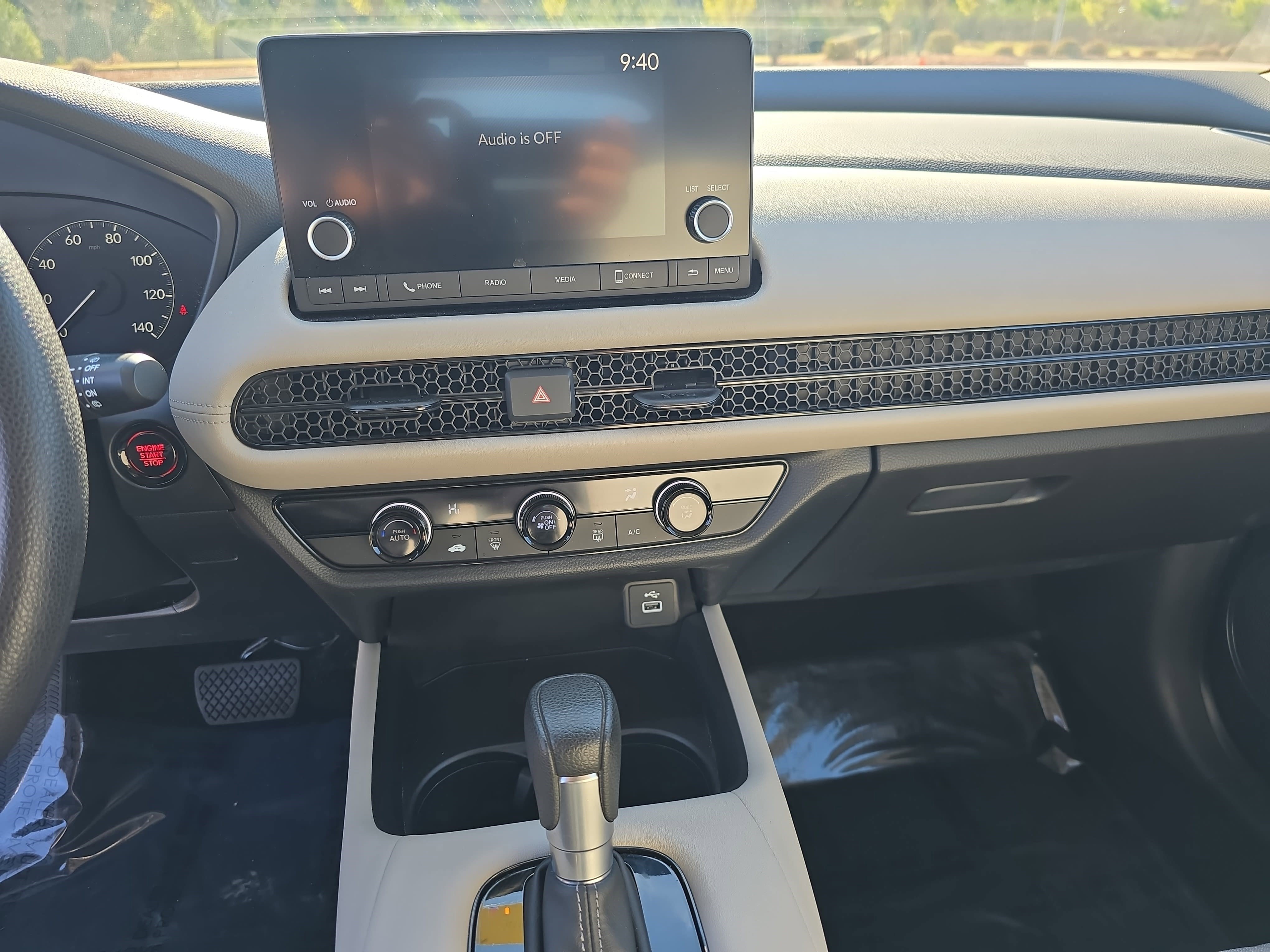 Certified 2024 Honda HR-V LX image 20