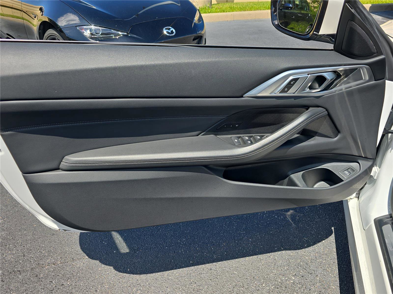Used 2025 BMW 430i Convertible RWD image 10