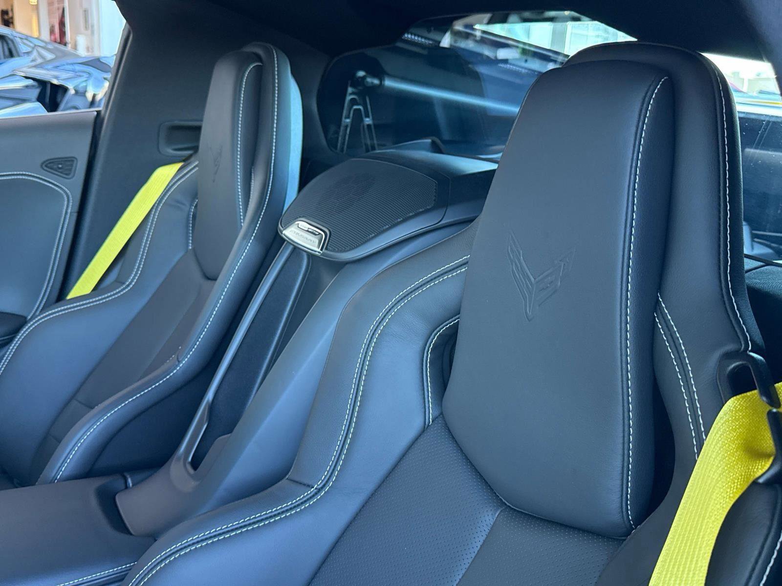 New 2026 Chevrolet Corvette Stingray Coupe w/ Z51 Performance Package image 9