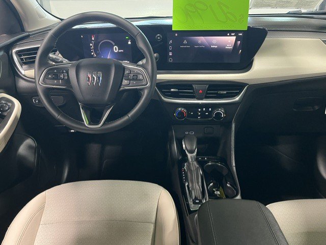 Certified 2024 Buick Encore GX Preferred AWD/4WD image 11